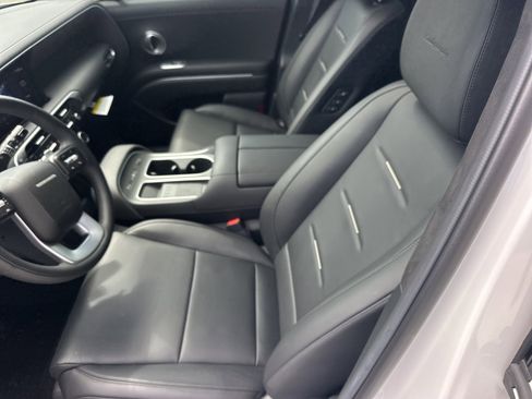 New 2026 Hyundai Palisade Calligraphy FWD image 18