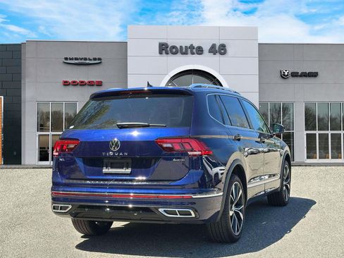 Used 2022 Volkswagen Tiguan SEL R-Line AWD/4WD image 5