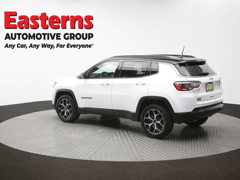 Used 2025 Jeep Compass Limited AWD/4WD image 63