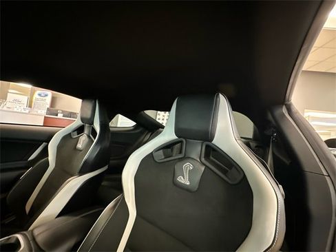 Used 2020 Ford Mustang Shelby GT500 w/ Technology Package image 24