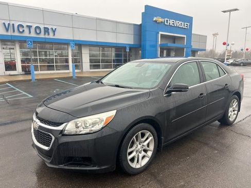 Used 2015 Chevrolet Malibu LT w/ Power Convenience Package image 1