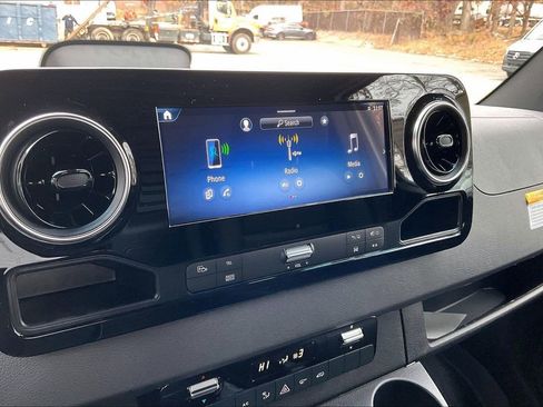 New 2026 Mercedes-Benz Sprinter 2500 image 6