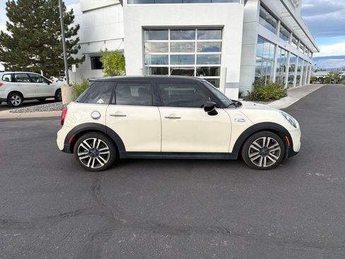 Used 2021 MINI Cooper S FWD image 6