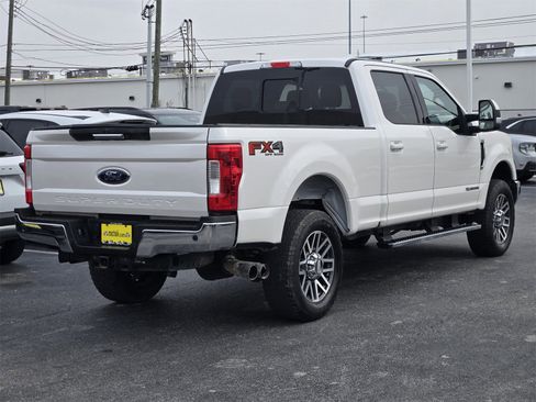 Used 2017 Ford F250 Lariat w/ Lariat Value Package image 5
