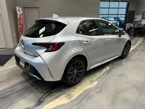 Used 2024 Toyota Corolla XSE FWD image 25