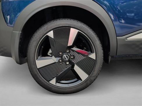 Used 2026 Nissan Kicks SR FWD image 29