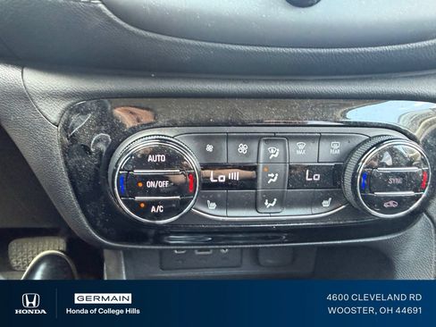 Used 2023 Buick Encore GX Select w/ Safety Package II AWD/4WD image 19
