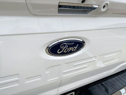 Used 2022 Ford F150 Lariat w/ Equipment Group 502A High AWD/4WD image 30