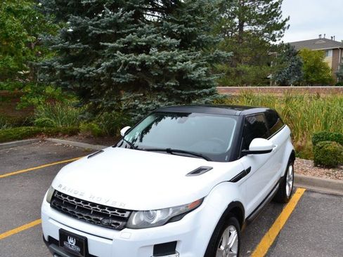 Used 2015 Land Rover Range Rover Evoque Pure Plus image 8