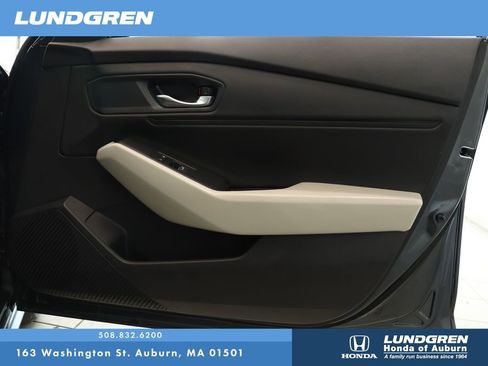 Used 2023 Honda Accord EX image 15