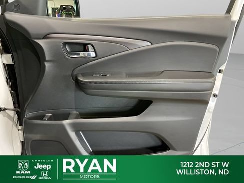 Used 2022 Honda Pilot Special Edition image 21