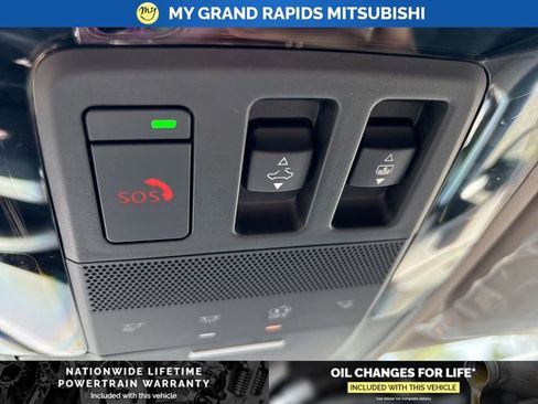 New 2026 Mitsubishi Outlander SE image 28