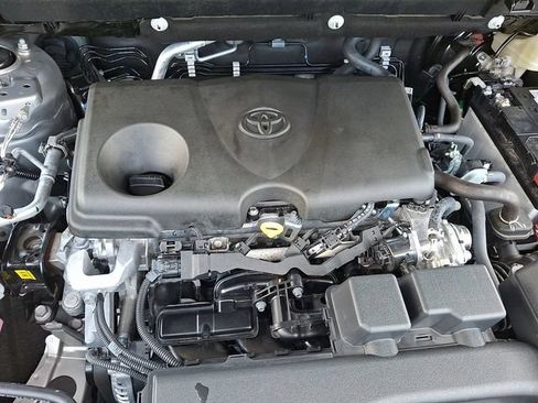 Used 2025 Toyota RAV4 LE FWD image 28