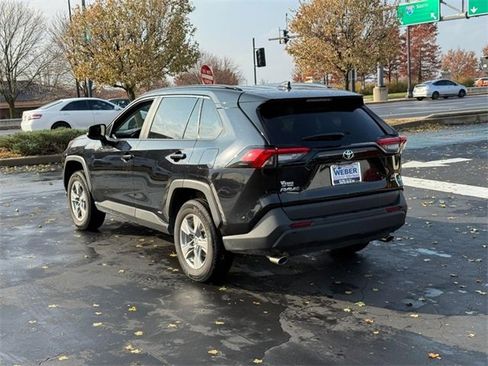 Used 2025 Toyota RAV4 XLE image 3
