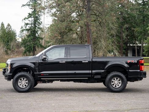 Used 2024 Ford F250 Platinum image 2