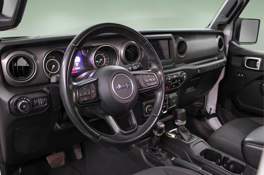 Used 2022 Jeep Wrangler Unlimited Sport AWD/4WD image 15