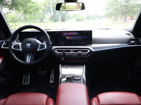 Used 2023 BMW 330i xDrive Sedan w/ M Sport Package AWD/4WD image 16