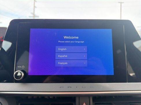 New 2026 Toyota Prius LE image 30