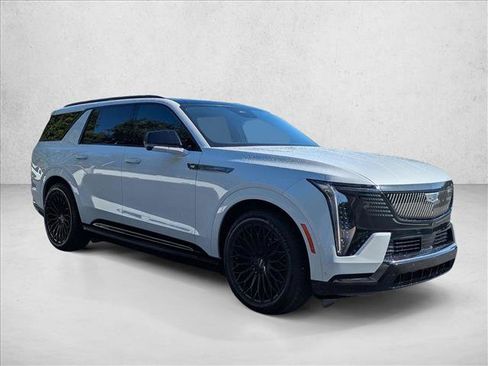 Used 2026 Cadillac Escalade IQL Sport 1 w/ LPO, ONYX Package AWD/4WD image 3