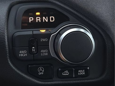 Used 2025 RAM 1500 Warlock AWD/4WD image 14