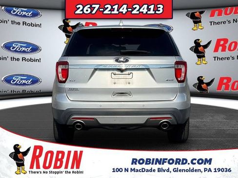 Used 2017 Ford Explorer XLT w/ Equipment Group 202A AWD/4WD image 6