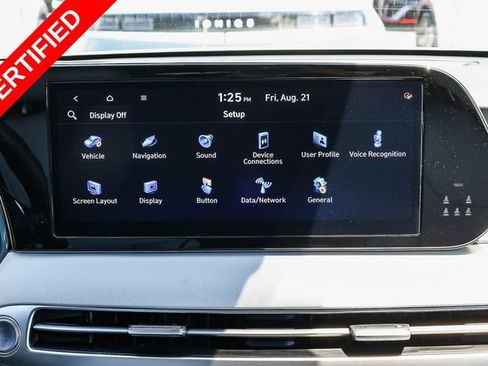 Certified 2024 Hyundai Palisade SEL FWD image 15