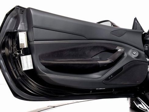 Certified 2021 Ferrari F8 Tributo image 53