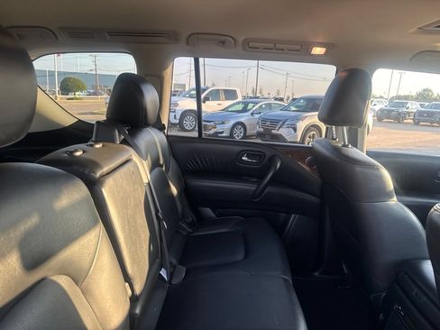 Used 2020 Nissan Armada SL w/ Premium Package RWD image 28