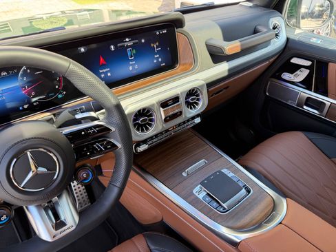 Used 2026 Mercedes-Benz G 63 AMG 4MATIC image 34