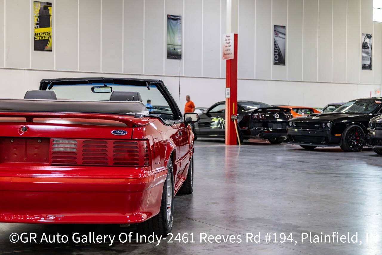 Used 1989 Ford Mustang GT RWD image 35