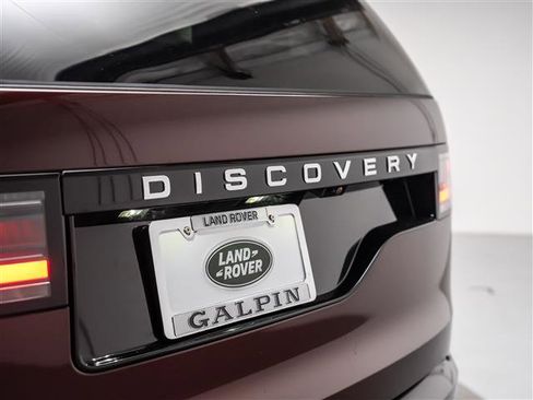 New 2026 Land Rover Discovery Limited Edition AWD/4WD image 31