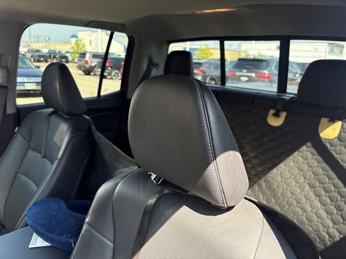 Used 2025 Honda Ridgeline RTL+ image 12