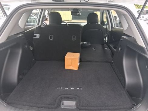 Used 2026 Hyundai Kona SE FWD image 23