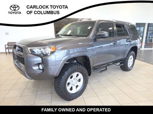 Used 2016 Toyota 4Runner SR5 AWD/4WD image 4