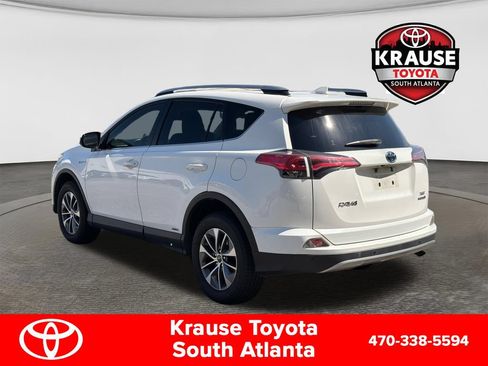 Used 2018 Toyota RAV4 XLE w/ Convenience Package AWD/4WD image 6