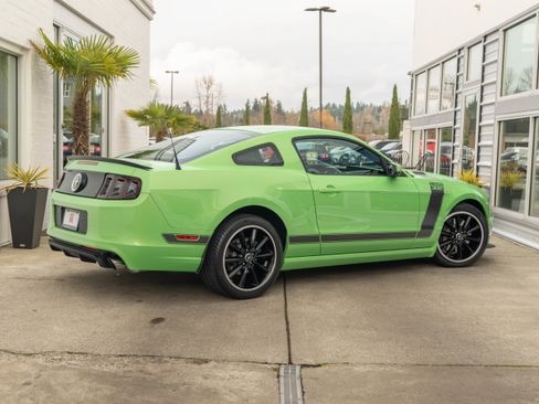 Used 2013 Ford Mustang Boss 302 w/ Boss 302 Accessory Pkg image 7