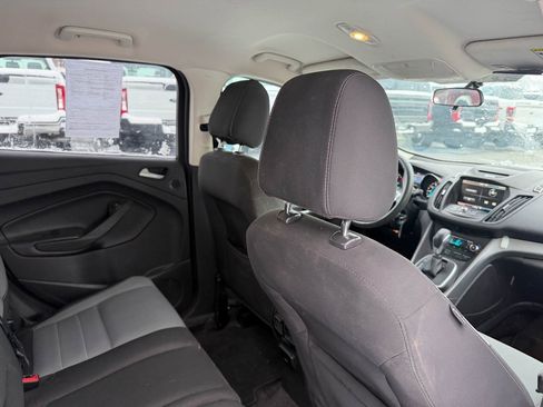 Used 2014 Ford Escape SE w/ Equipment Group 201A image 16