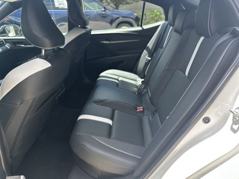 Used 2026 Toyota Camry SE FWD image 28