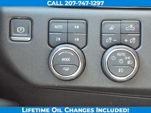 Used 2024 Chevrolet Silverado 2500 High Country w/ Z71 Off-Road Package AWD/4WD image 17