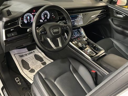 Used 2025 Audi Q7 3.0T Premium Plus image 18