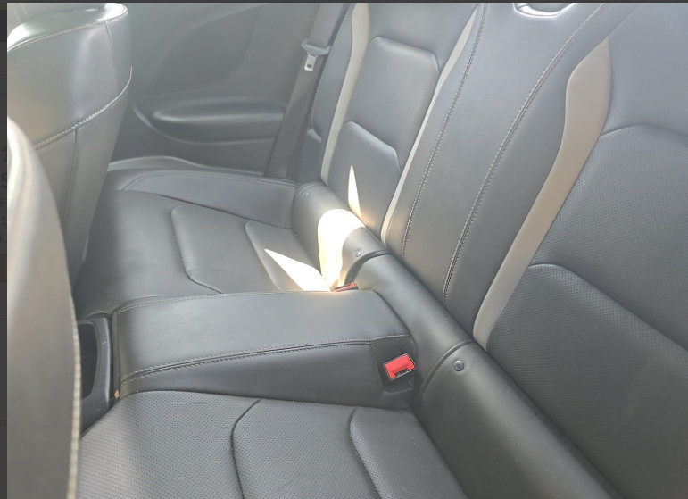 Used 2018 Chevrolet Camaro SS RWD image 16
