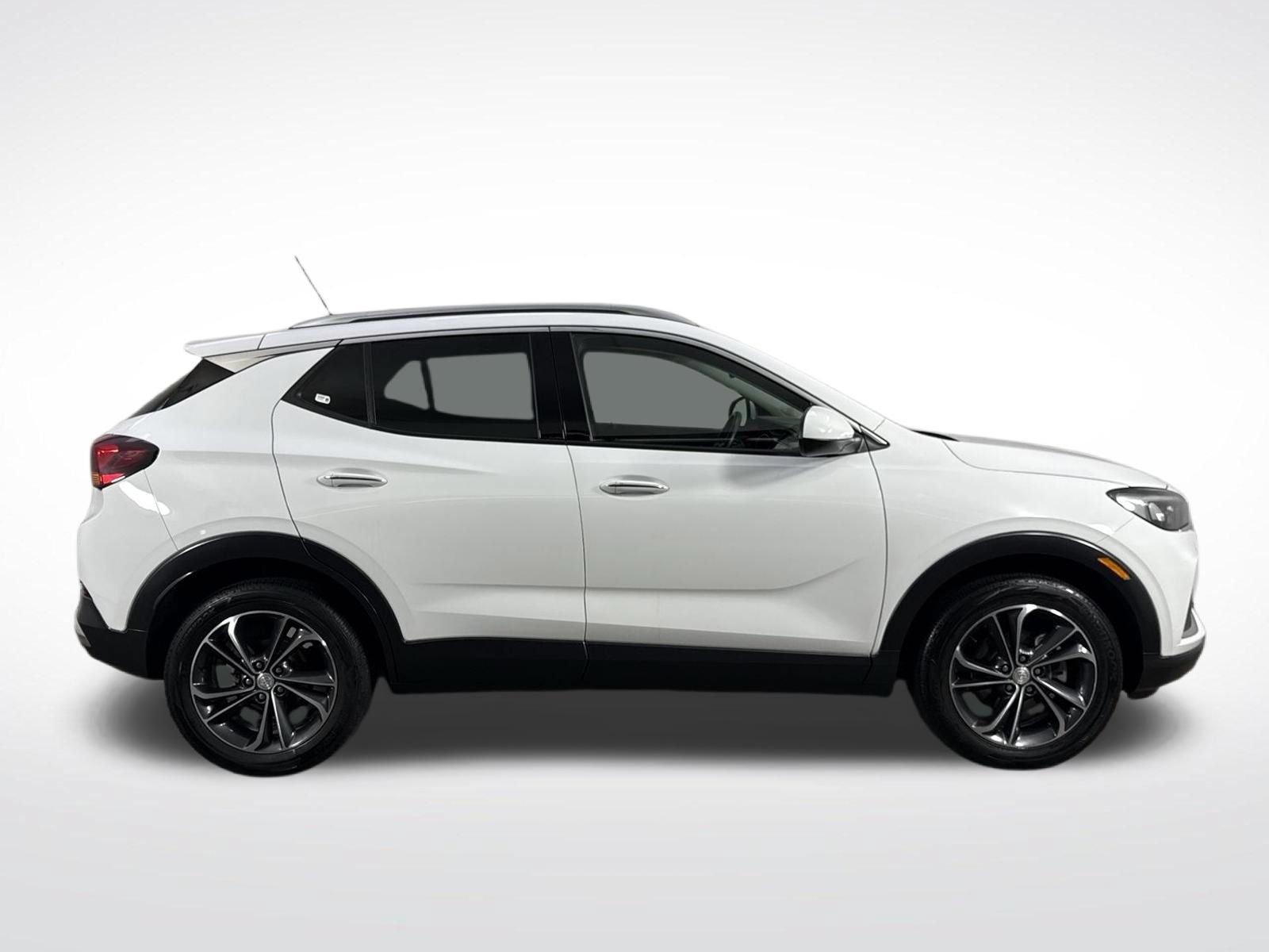 Used 2021 Buick Encore GX Essence FWD image 34