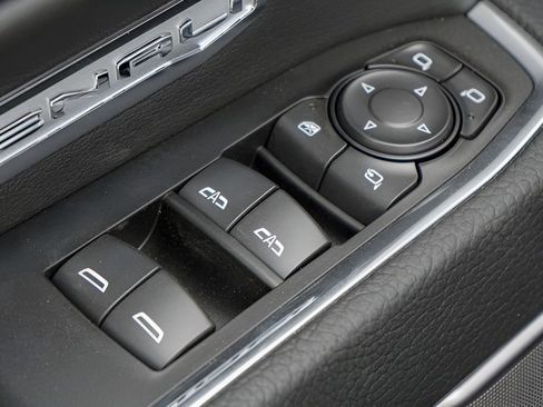 New 2026 GMC Sierra 1500 Denali image 17