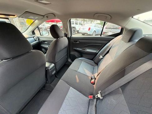 Used 2023 Nissan Versa SV FWD image 28