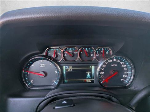 Used 2019 GMC Yukon XL SLT w/ Open Road Package image 10