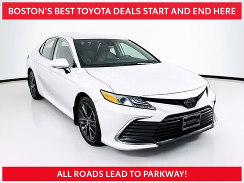Used 2023 Toyota Camry XLE w/ Cold Weather Package image 1