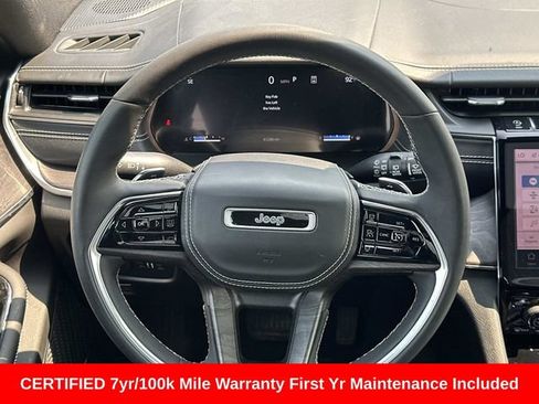 Used 2023 Jeep Grand Cherokee Overland AWD/4WD image 20