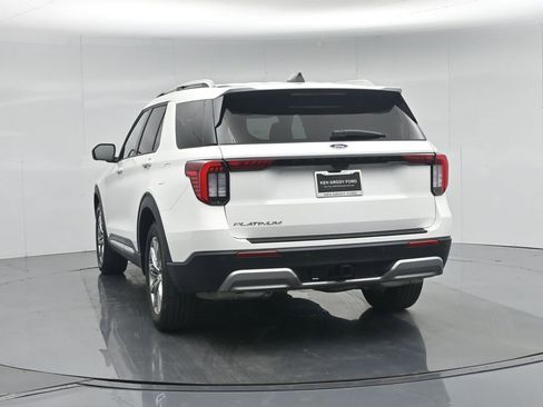 Used 2025 Ford Explorer Platinum RWD image 34