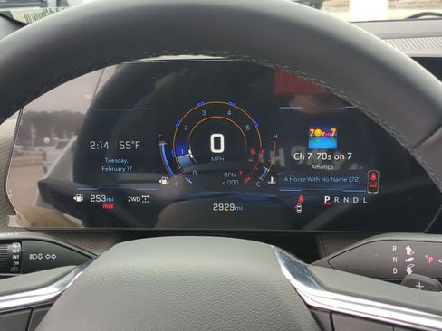 Used 2026 Chevrolet Equinox LT w/ Convenience Package II image 16