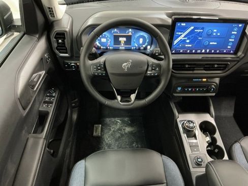New 2025 Ford Bronco Sport Outer Banks w/ Outer Banks Tech Package+ image 11
